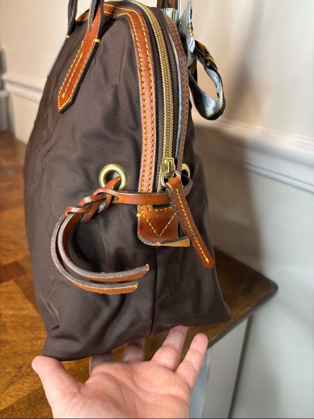 🔥LOW START Dooney & Bourke brown nylon domed satchel w/ braided leather handles - Picture 6 of 16